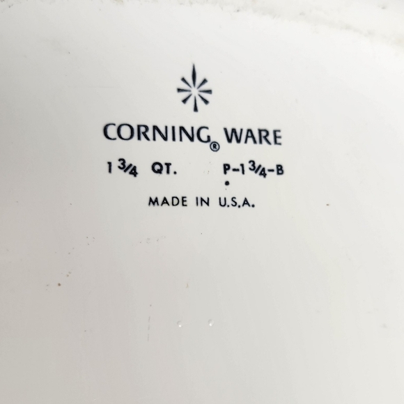 Corning Ware 1 3/4 Quart Made In USA Baking Dish & Lid. Vintage - Picture 8 of 8